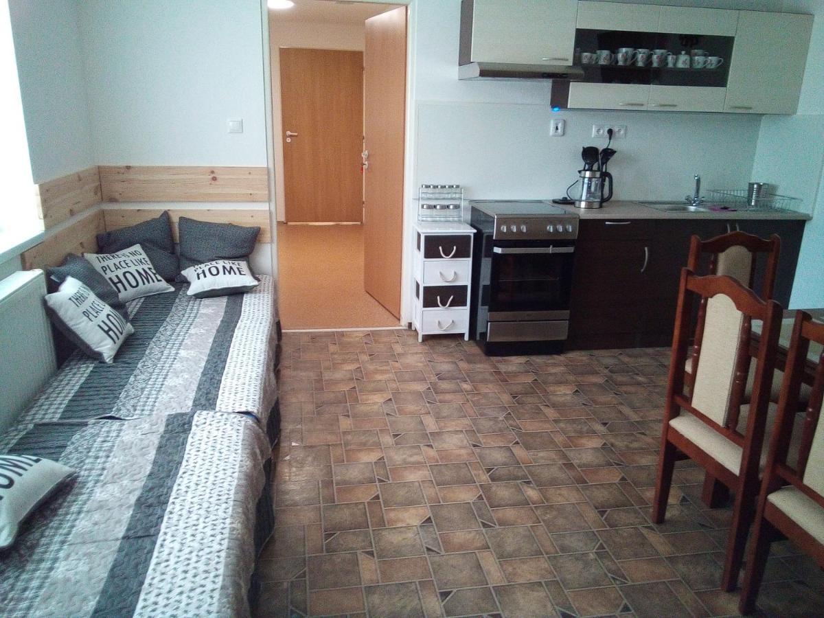 Ubytovanie Na Dedine Chocholna-Velcice Exteriér fotografie