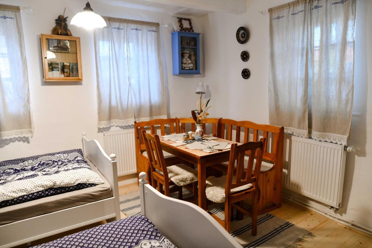 Ubytovanie Na Dedine Chocholna-Velcice Exteriér fotografie