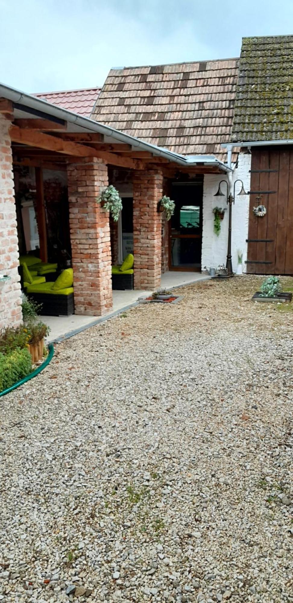 Ubytovanie Na Dedine Chocholna-Velcice Exteriér fotografie